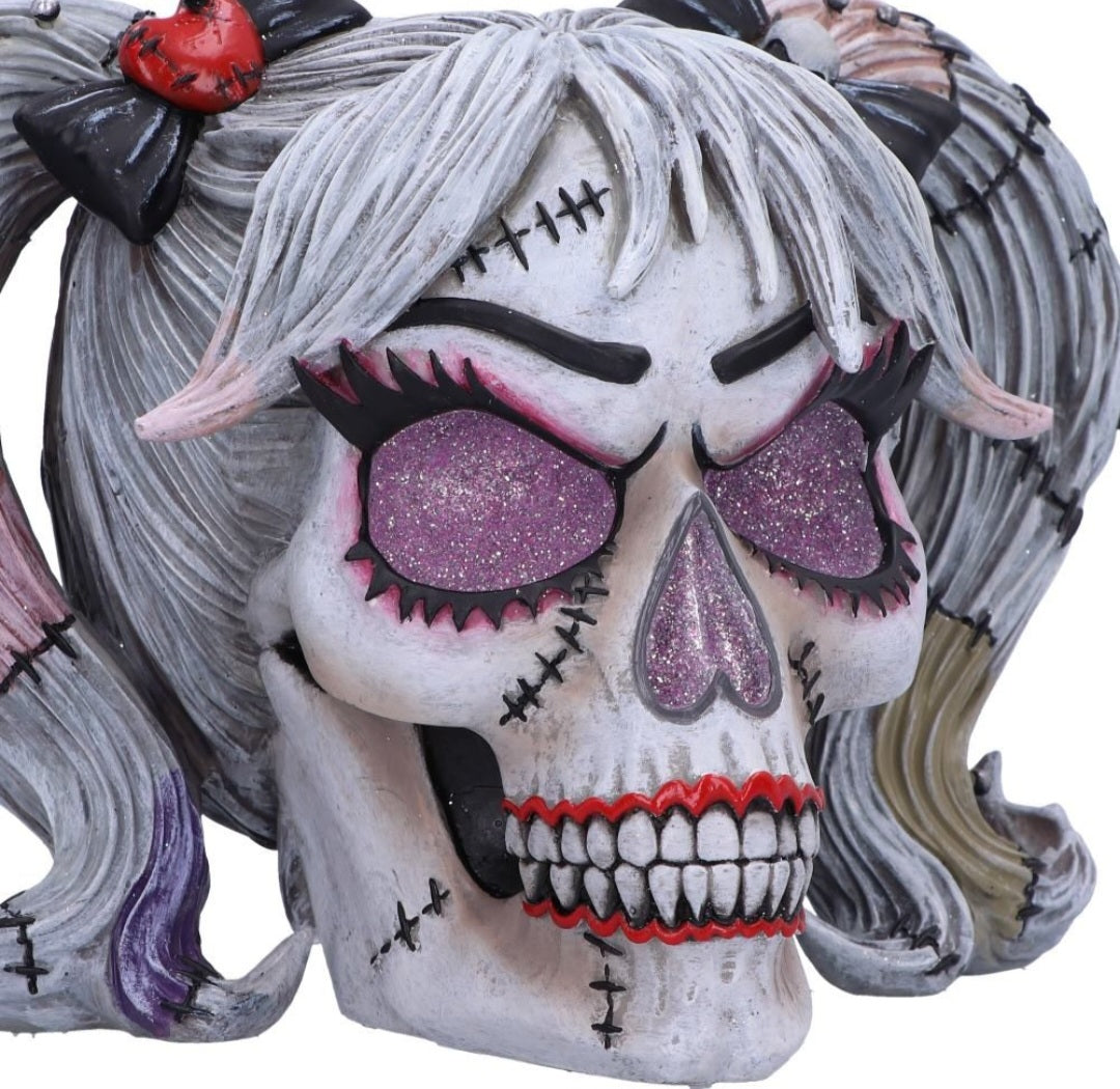 Drop Dead Gorgeous Pins & Needles Skull