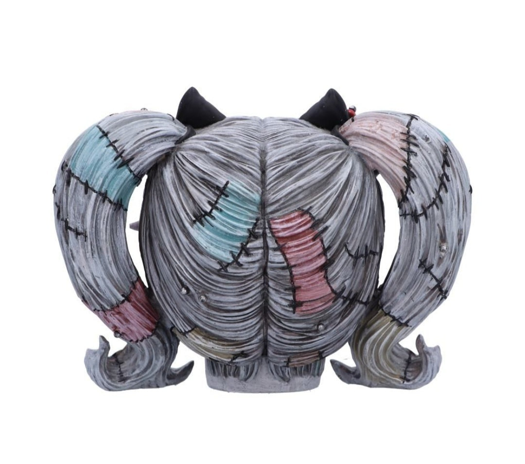 Drop Dead Gorgeous Pins & Needles Skull